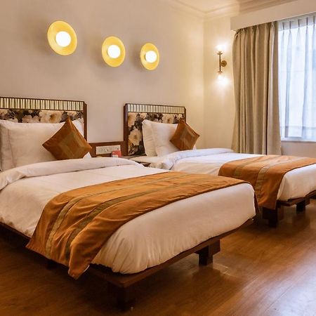 Clubhouse Nami Residency, Ahmedabad Hotell Eksteriør bilde