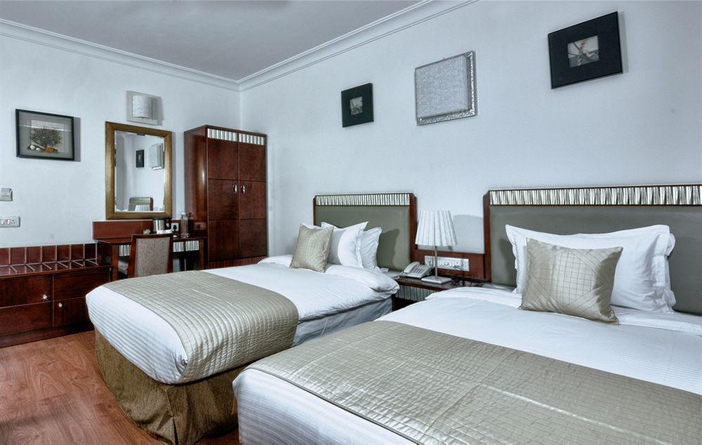 Clubhouse Nami Residency, Ahmedabad Hotell Eksteriør bilde
