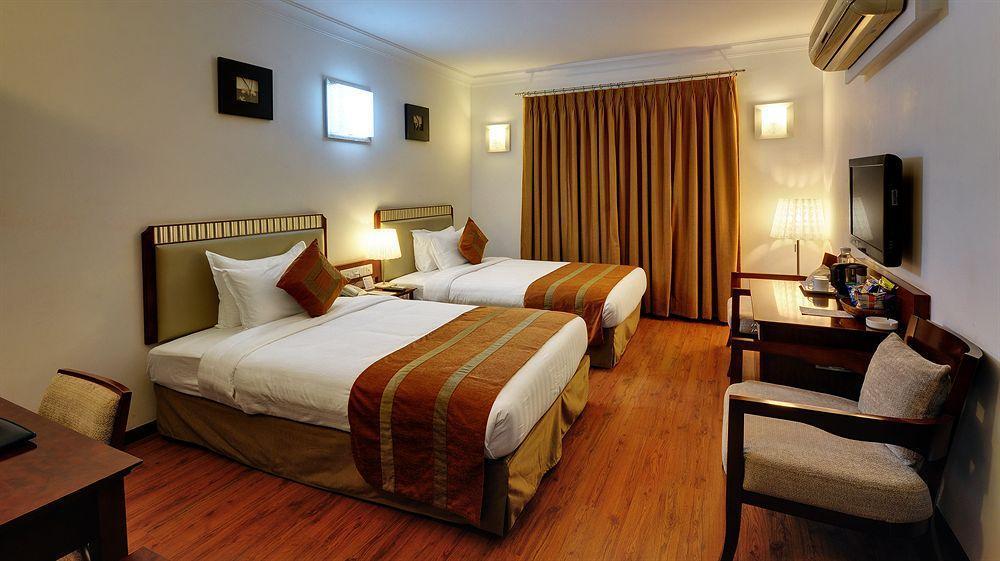Clubhouse Nami Residency, Ahmedabad Hotell Eksteriør bilde