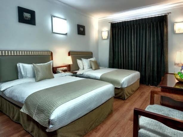 Clubhouse Nami Residency, Ahmedabad Hotell Eksteriør bilde
